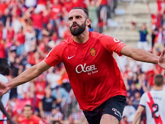 穆里奇:感觉很累但值得 对皇马进球的感觉太美妙 穆里奇:感觉很累但值得 对皇马进球的感觉太美妙